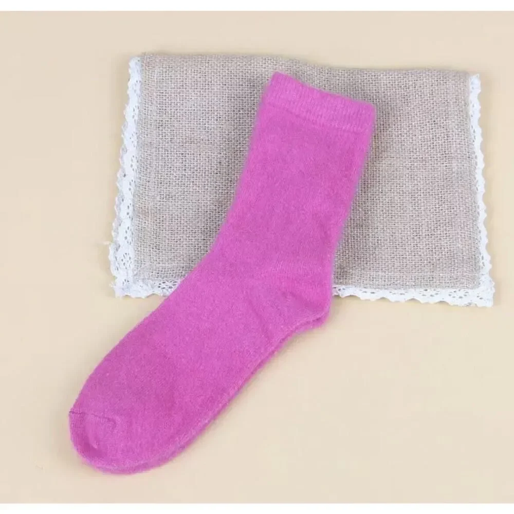 Merino Wool Angora Rabbit Mid Calf Winter Warm Cozy Socks M 37-40 US 5-7.5 NEW